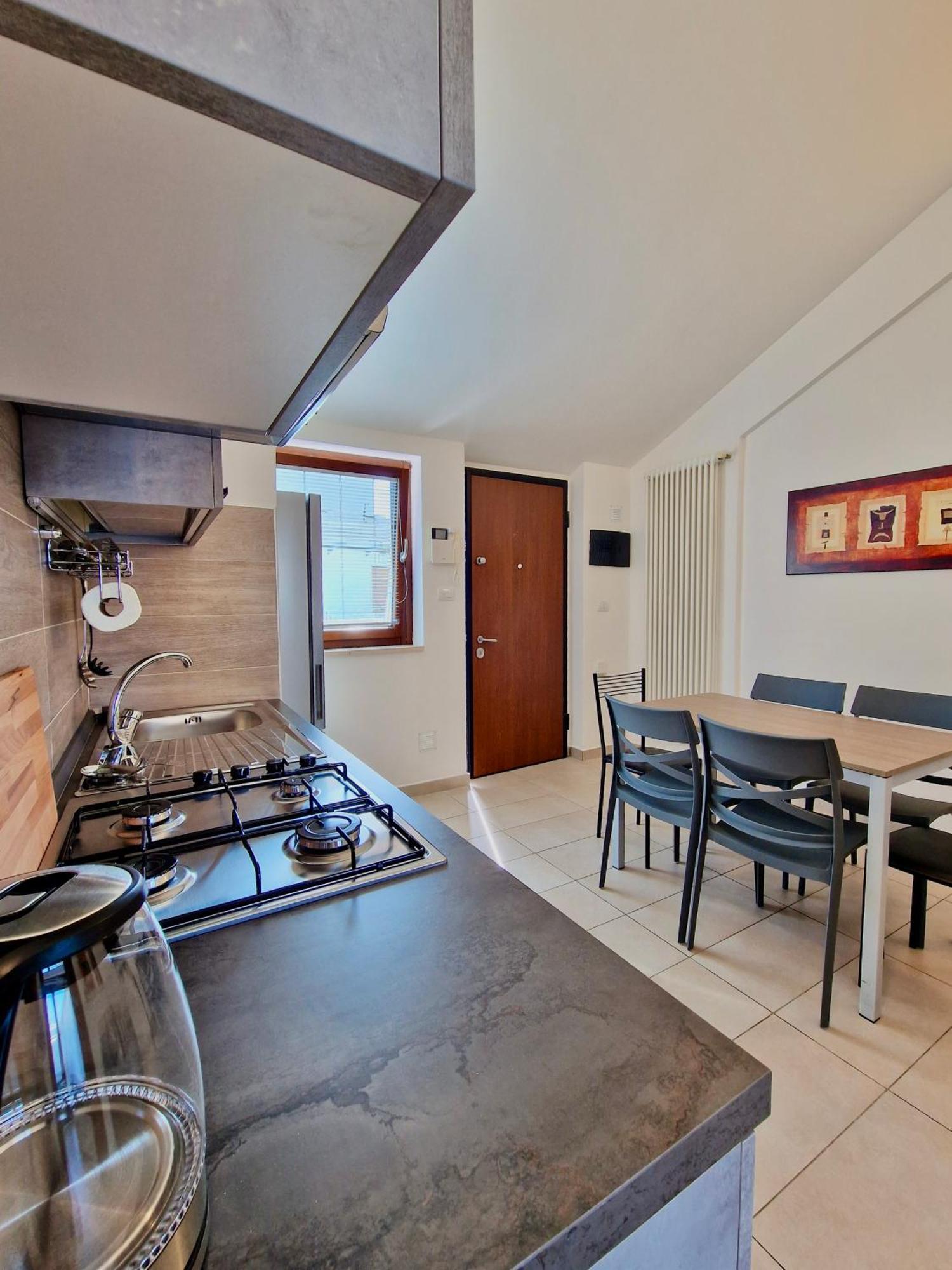 Casa Elena By Tramonti Apartments Λ' Άκουιλα Εξωτερικό φωτογραφία